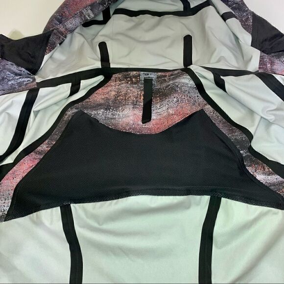 Lululemon The Rain Is Calling Jacket II in Azurite Poppy Coral Multi - Picture 7 of 11